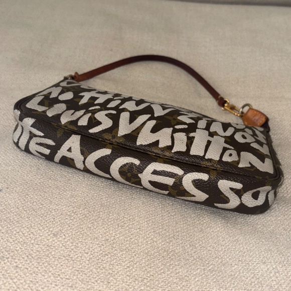 Stephen Sprouse- vintage 2001 circa- LV collab - Picture 7 of 16